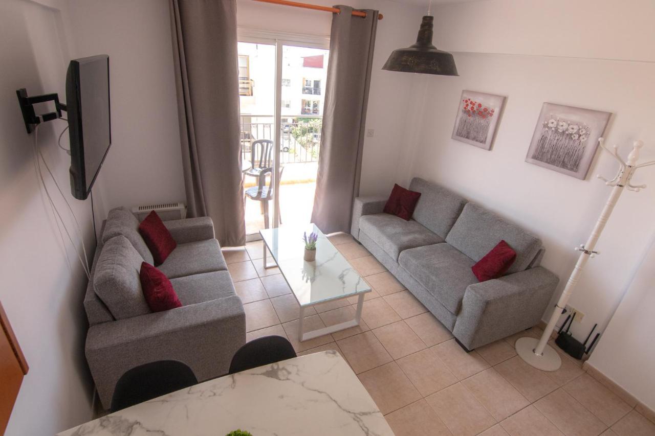 Amelia Two Bedroom Apartment - 202 Paphos Buitenkant foto