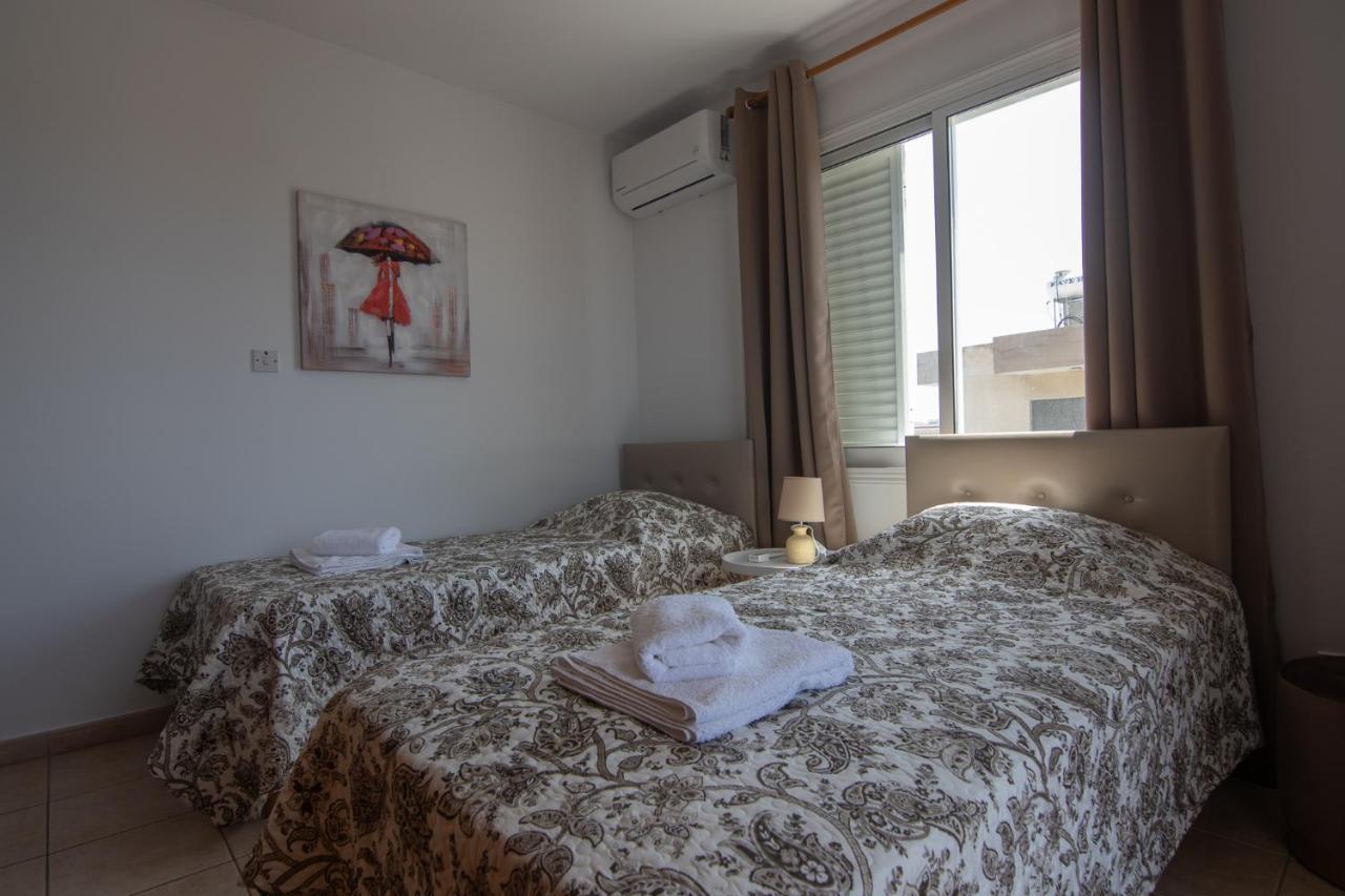 Amelia Two Bedroom Apartment - 202 Paphos Buitenkant foto